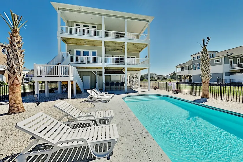 New Oceanside W/ Private Pool & Elevator 7 Bedroom Home - Image 1