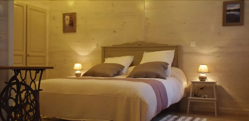 Le Relais De Grange Blanche - Image 1