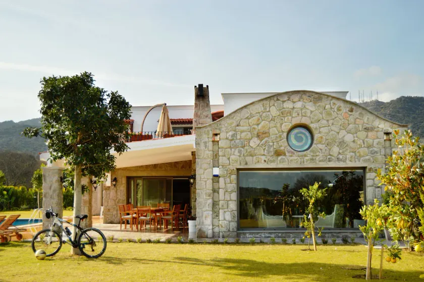 Important Group | BD410 Luxury 5 Bedroom Villa in Ortakent - Image 1