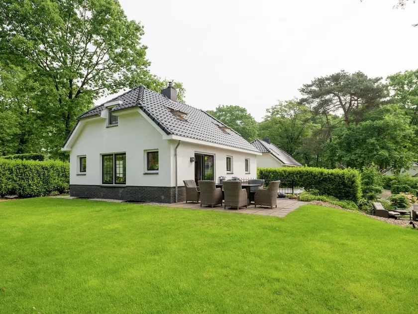 Luxurious Villa in Lunteren With Sauna - Image 1