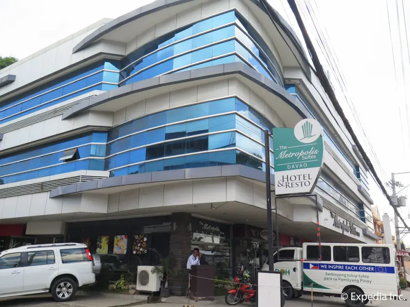 The Metropolis Suites Davao - Image 1