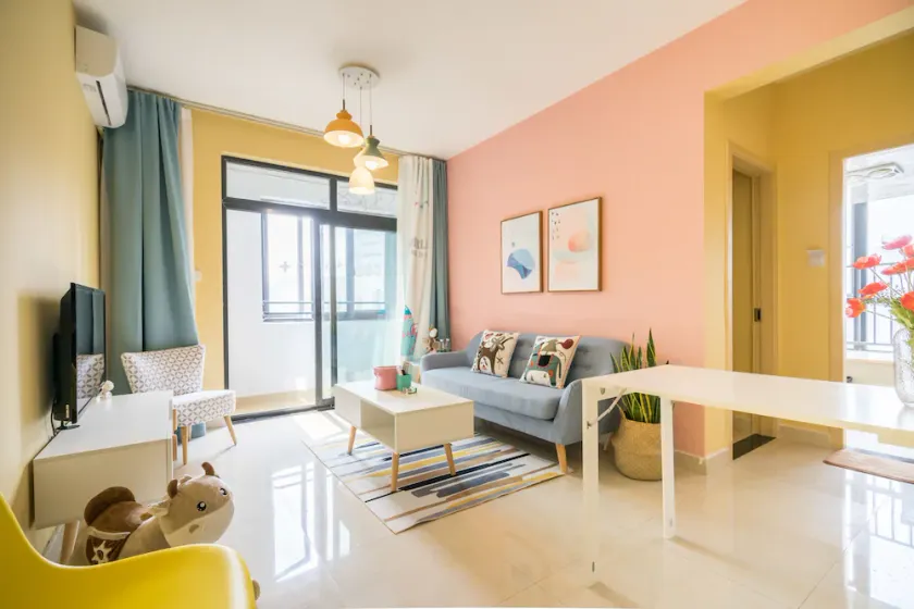 Pure House - Image 1