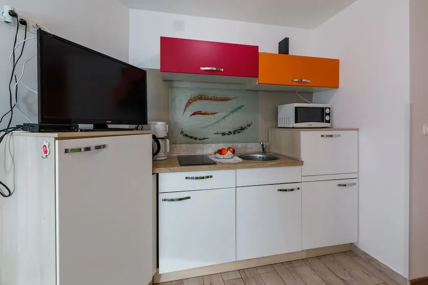 Apartments Frutis - Image 1