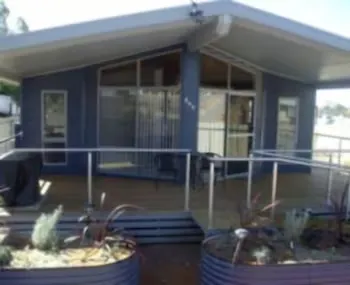 The Real McCoy Holiday Accommodation - Image 1