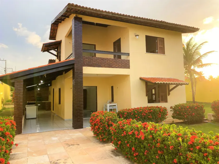 Casa em Flecheiras por Be My Guest - Image 1