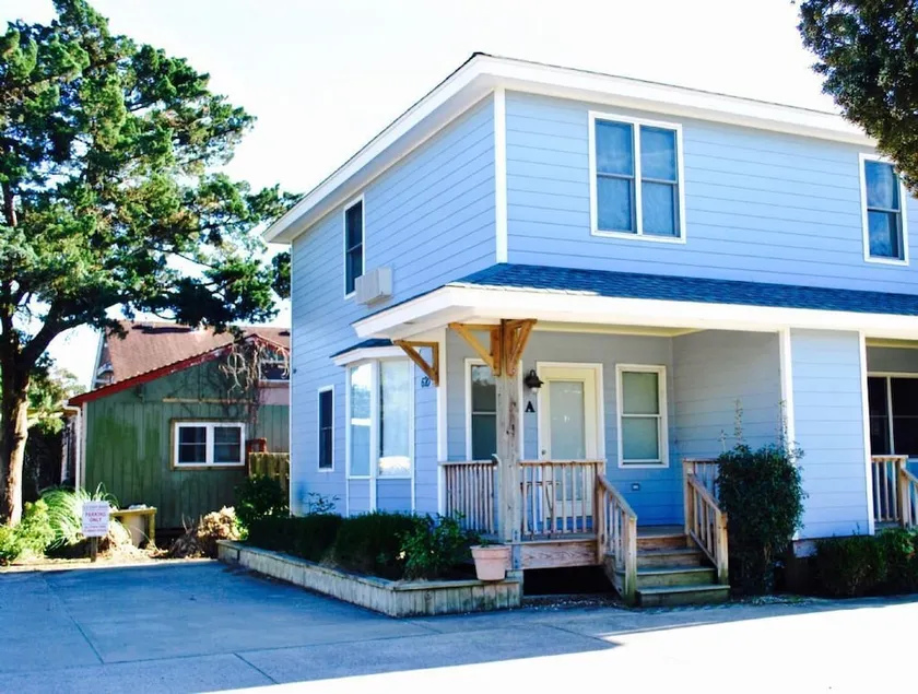 Located In Ocracoke Ge Within Walking Distance Of The Harbor, Shops And Restaurants. 1 Bedroom Condo - Image 1