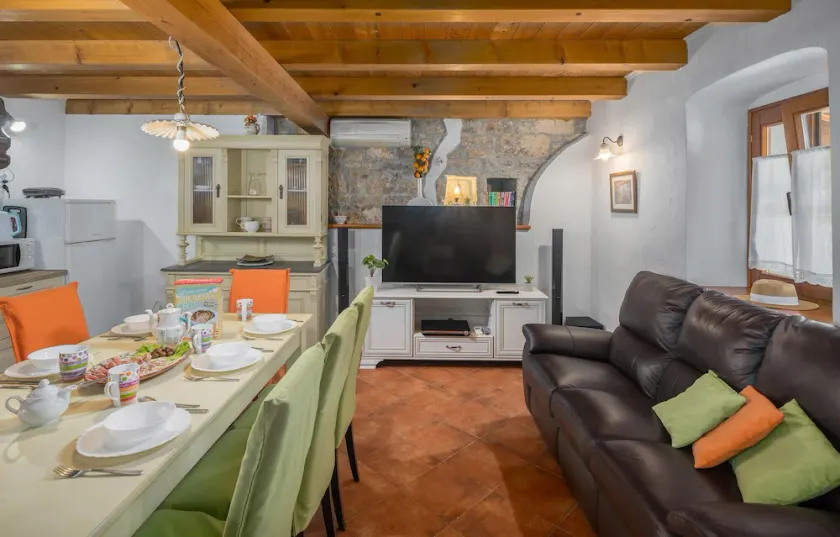 Amazing Home in Kanfanar With Wifi and 3 Bedrooms - Image 1