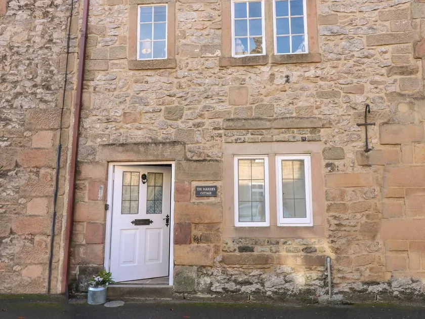 Farriers Cottage - Image 1