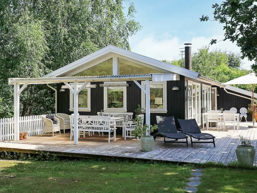 Modern Holiday Home in Hovedstaden With Roofed Terrace - Image 1