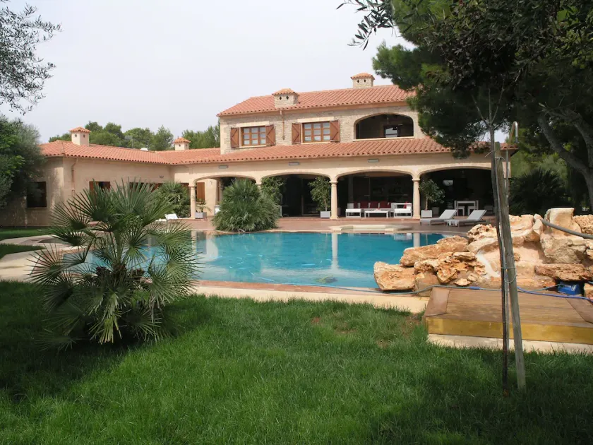 Villa Son Menusset, piscina privada, wifi, barbacoa, aire acondicionado, sabor a naturaleza - Image 1