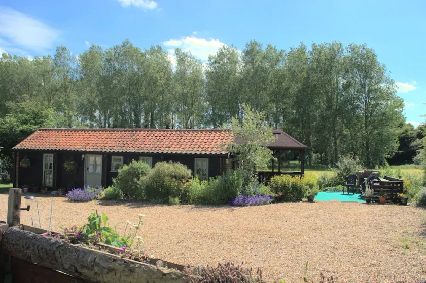 Forty Winks In North Norfolk - Image 1