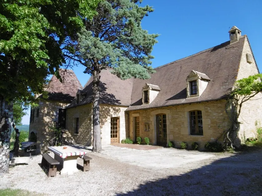 Maison de 5 chambres avec piscine privee jardin amenage et wifi a Plazac - Image 1