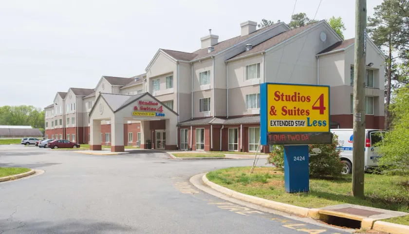 Studios And Suites 4 Less Gum Road - Image 1
