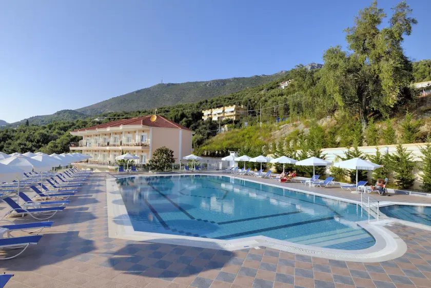 Alea Resort - Image 1