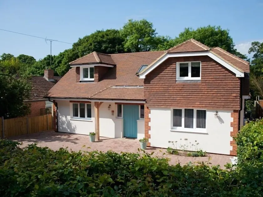 Hale House - Image 1
