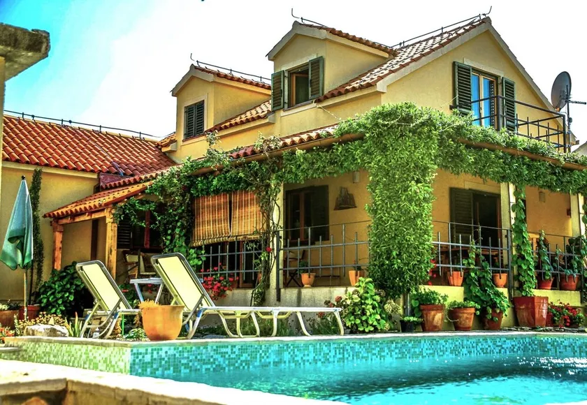 Tuscan Style Villa Kolačje With Pool - Image 1