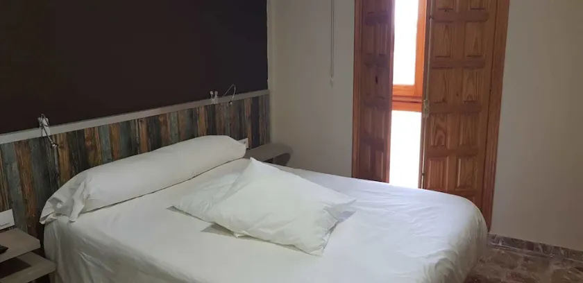Hotel Atalaya - Image 1
