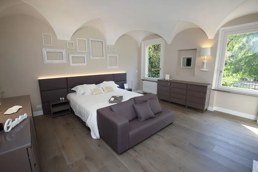 Emilia Suite Park - Image 1