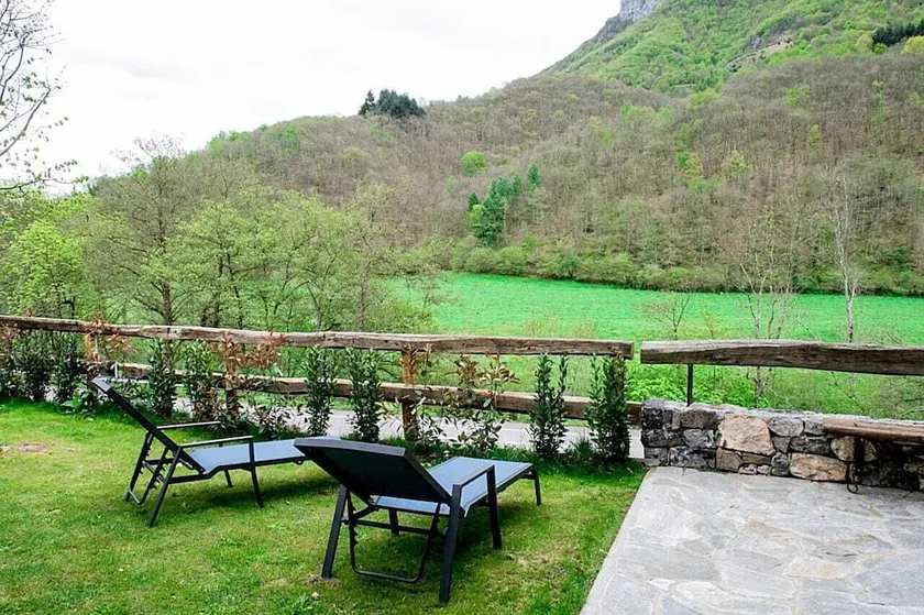 Apartamentos Rurales El Llerón - Image 1
