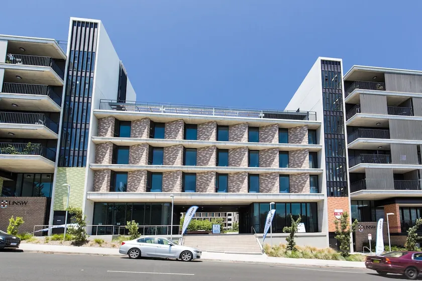 Racecourse Space - Image 1