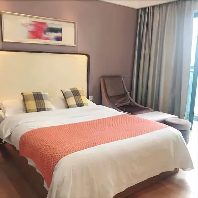 Poly Cullinan Apartment Hotel - Image 1