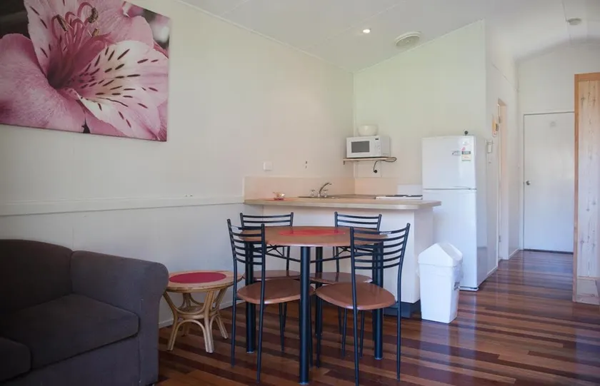 11 Korora Palms Bure - Image 1