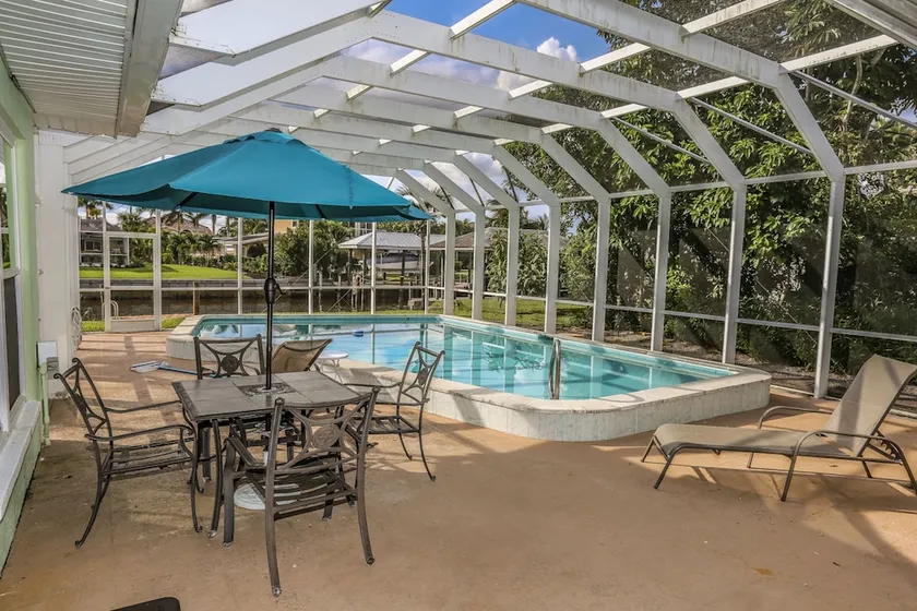 5670 Williams Dr. - M - Image 1