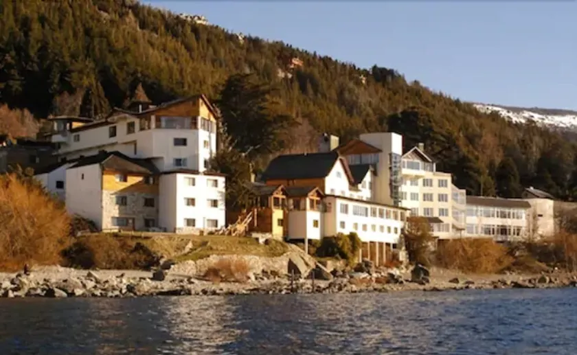Hotel Huemul - Image 1