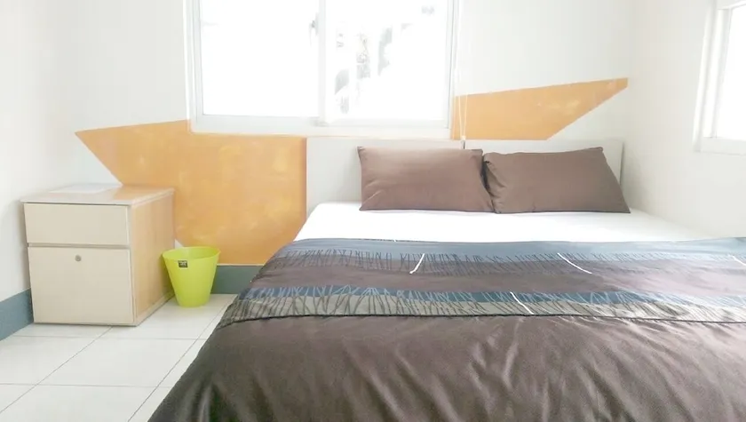 Cozy Hostel - Image 1