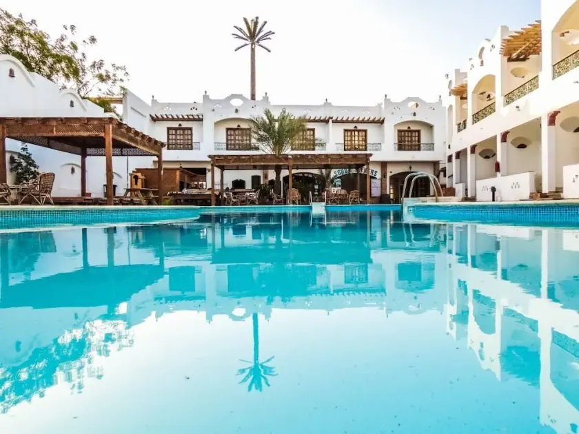 Oricana Hotel - Image 1