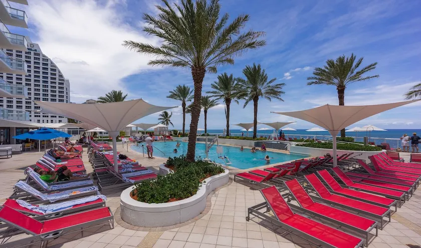 Ocean View Condos - 4 Star Beach Resort - Image 1