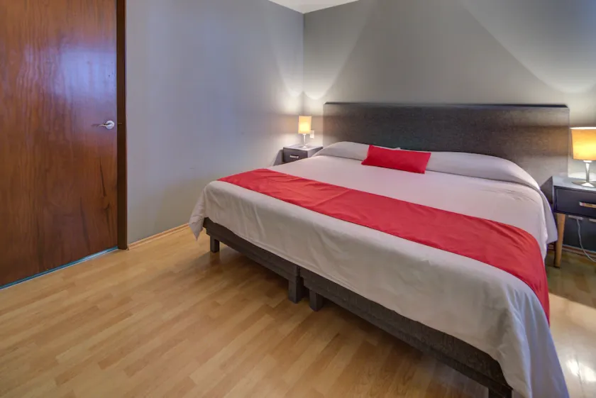 Grupo Kings Suites Magnolia 93 - Image 1