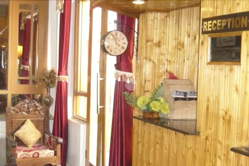 Hotel Akbar-Inn - Image 1