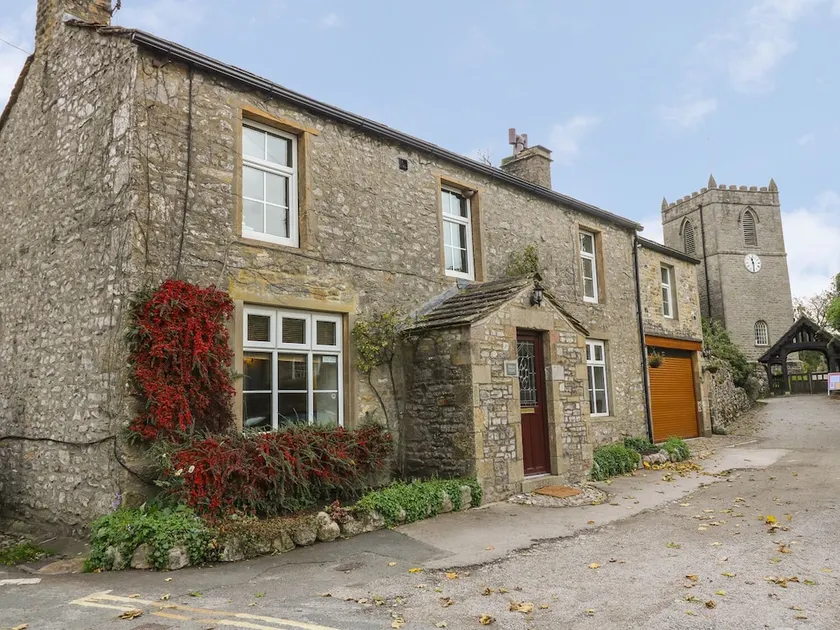 Bridge House - Image 1