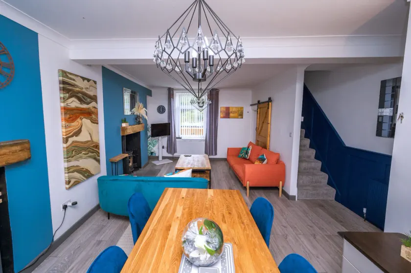 Inviting 2-bed House in Afan Forest Port Talbot - Image 1