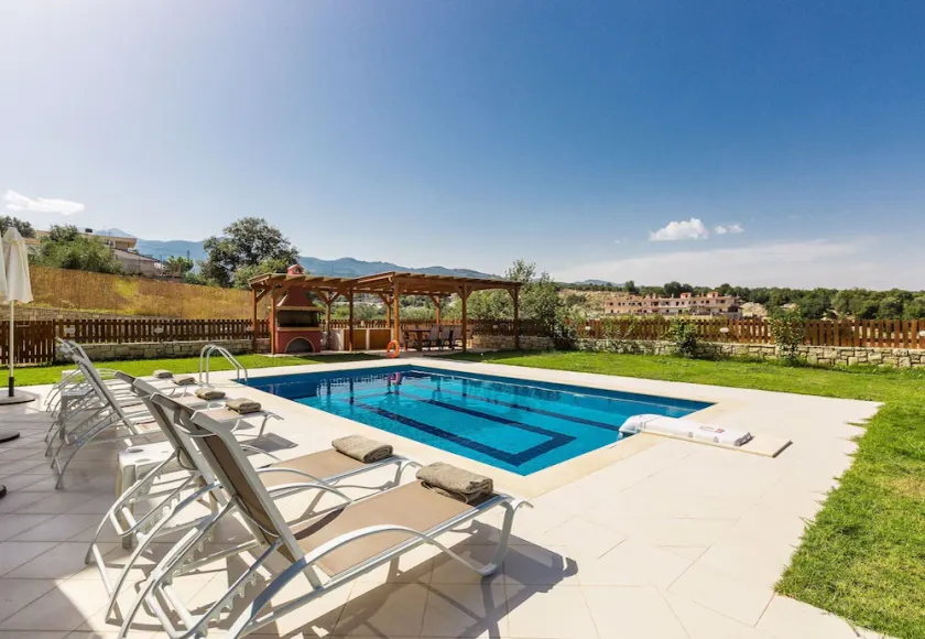 Countryside Cretan Villa - Image 1