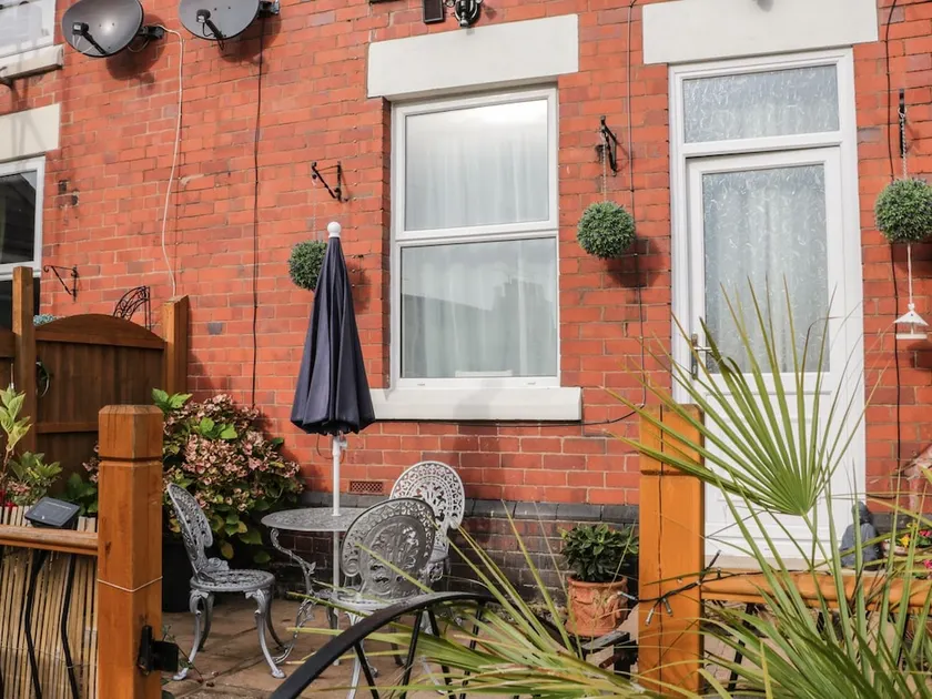 2 Ebenezer Terrace - Image 1