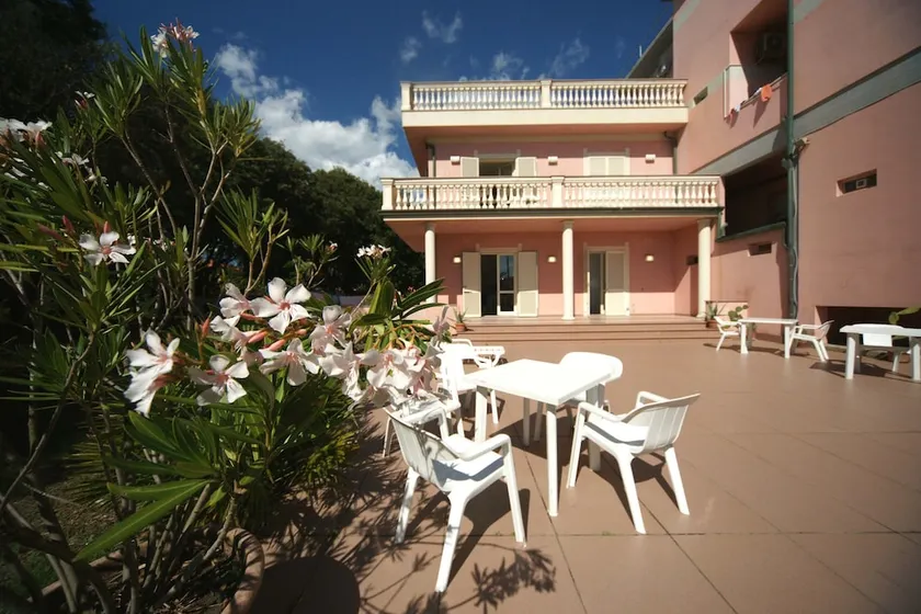 Residence Happy - Image 1