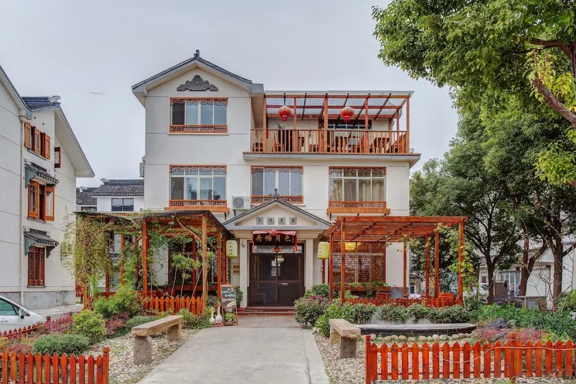 He Tang Yue Se Boutique Hostel - Image 1