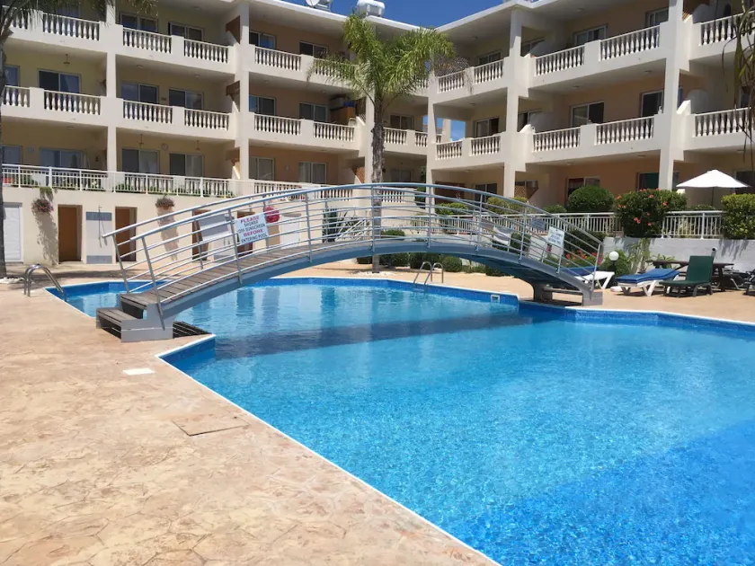 Diana Gardens - Image 1