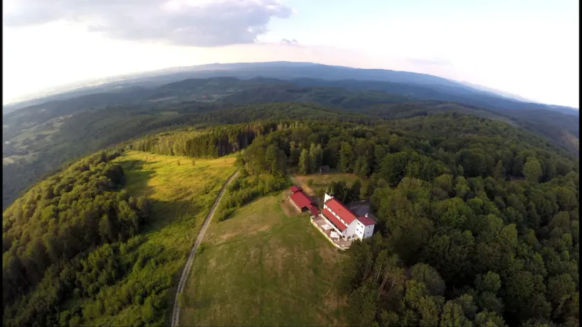 Mountain Home Omanovac - Image 1