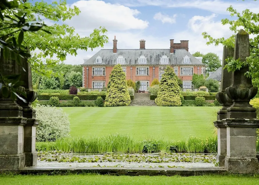 Dunchurch Park - Image 1