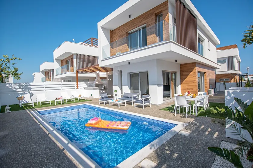 Protaras Vanilla Luxury Villa - Image 1