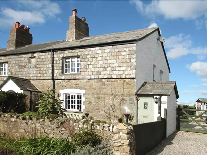 1 Arthur Cottages - Image 1