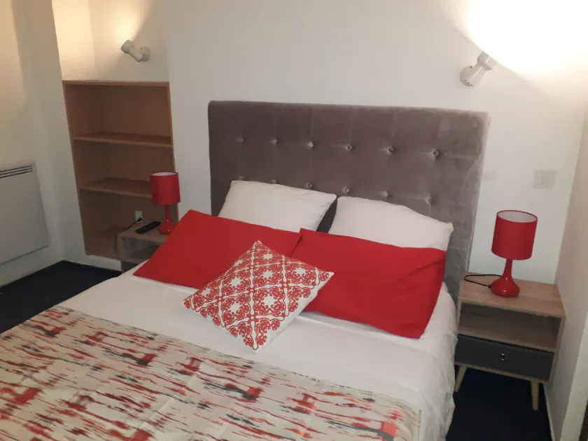 Hotel du Pic D'anie - Image 1