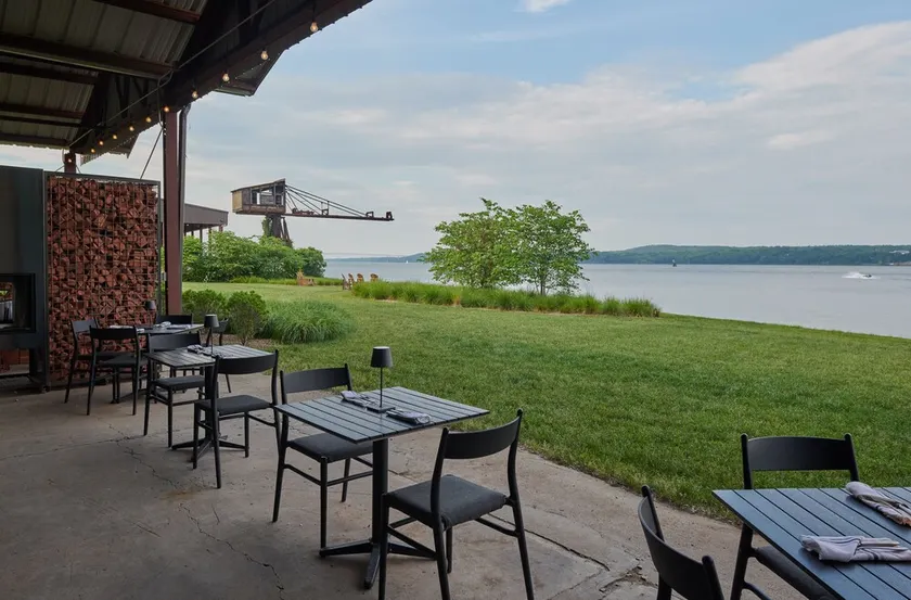 Hutton Brickyards Riverfront Hotel & Venue - Image 1