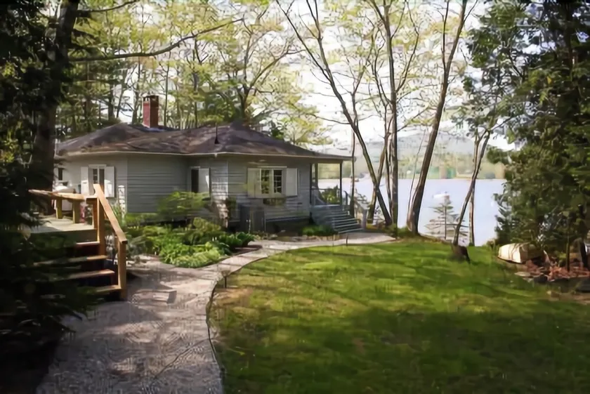 Bungalow - Three Bedroom Cottage - Image 1