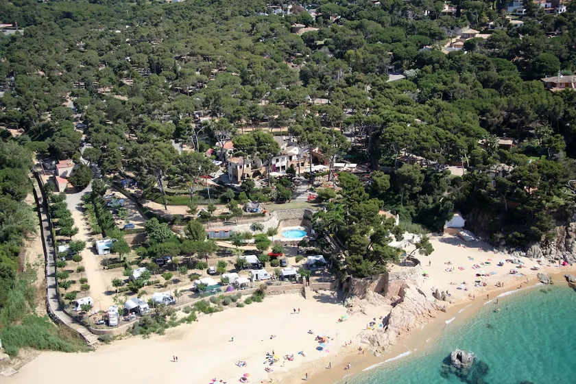 Càmping Treumal - Image 1