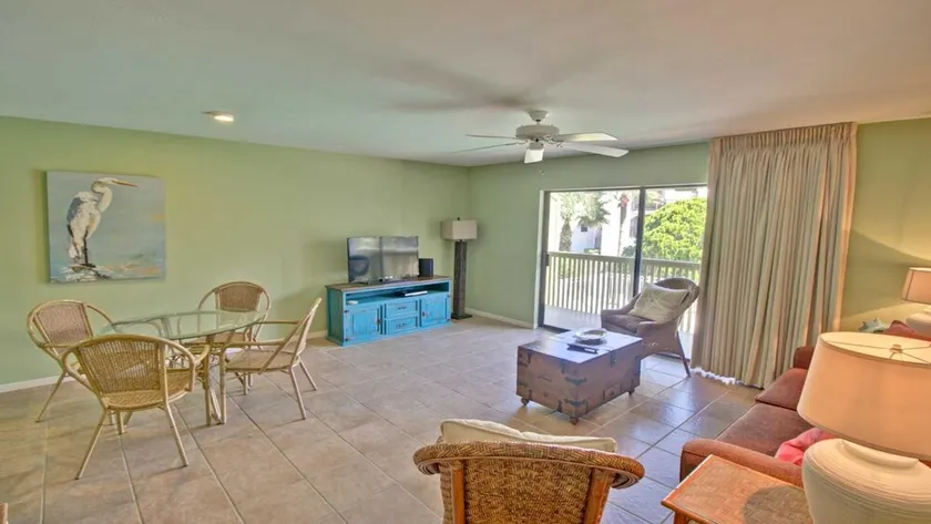 211 - 2 Br Condo - Image 1