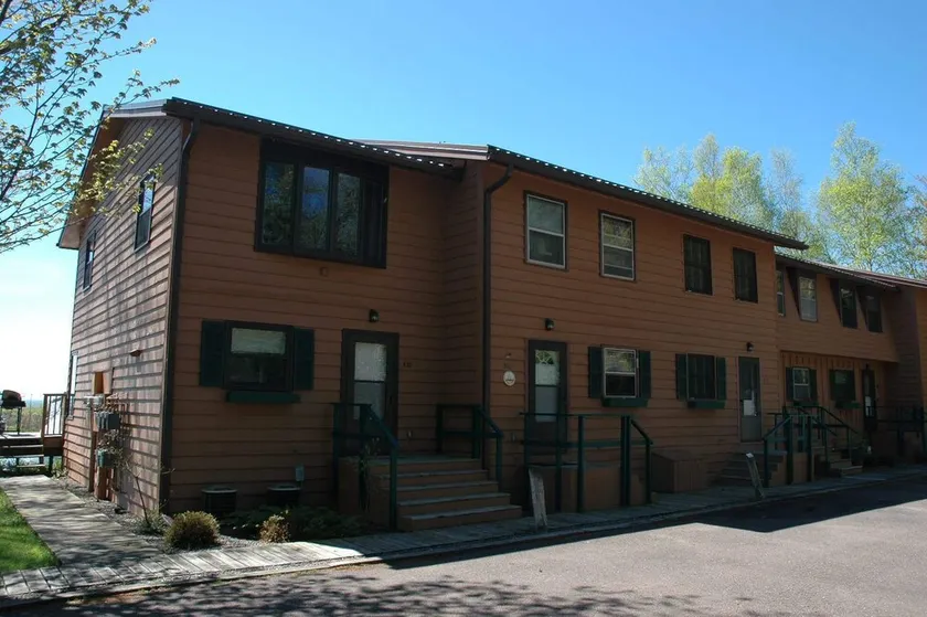 Port Superior Condo - Image 1